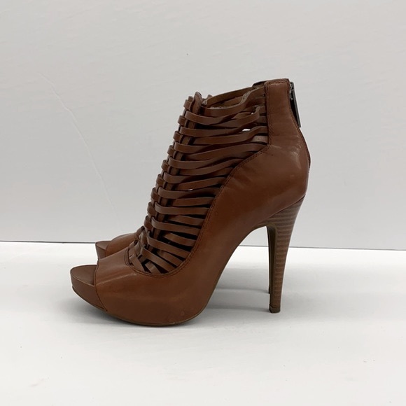 BCBGeneration Brown Sandals - Picture 4 of 6